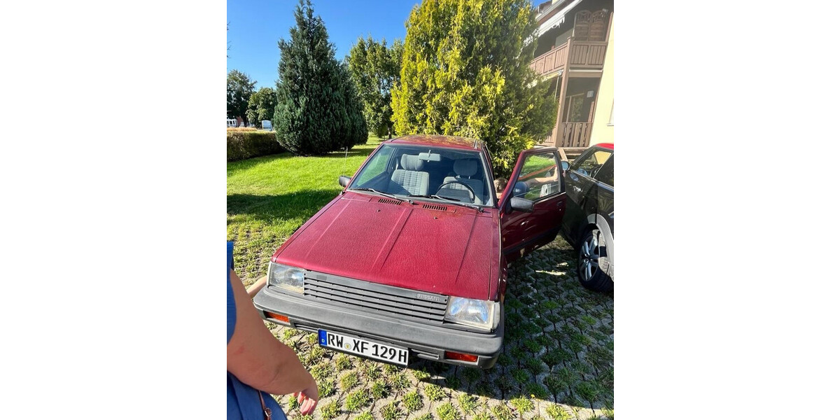 Nissan Micra 120.000 km 1.800 € Stuttgart 70173