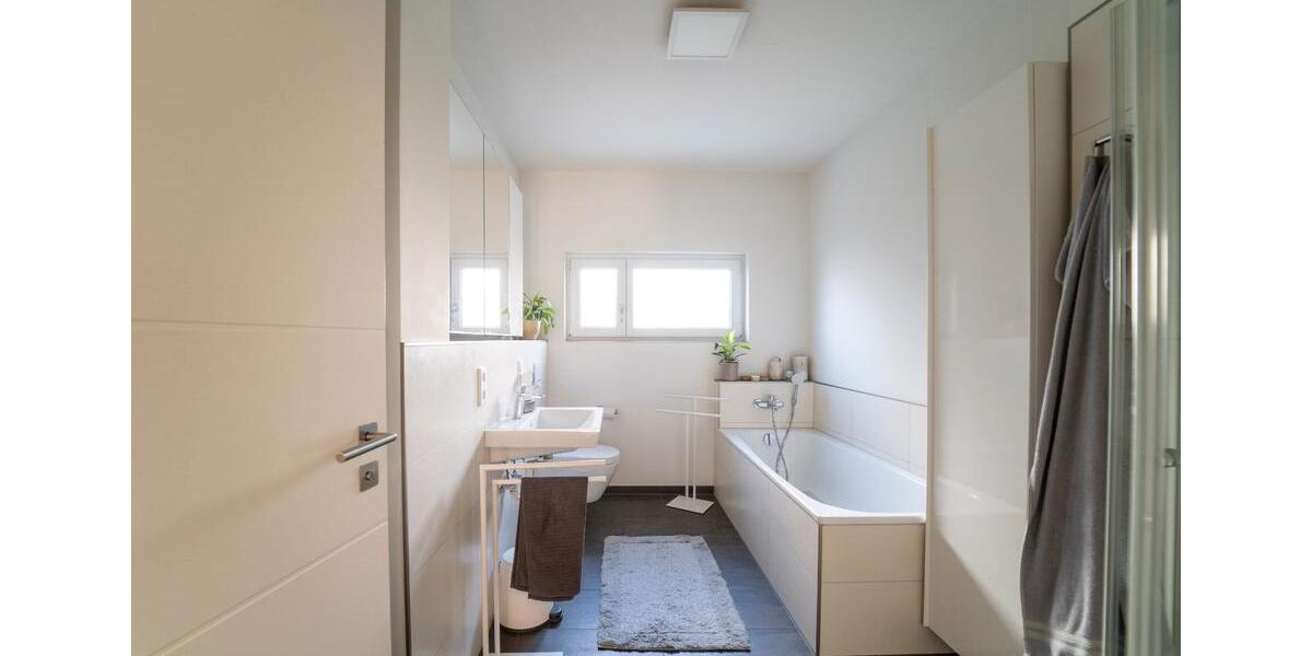 Erdgeschoßwohnung Braunschweig Wabe-Schunter-Beberbach - 3.5 Zimmer, 89 m&sup2;, 1.200&euro; | Angebot:26415854