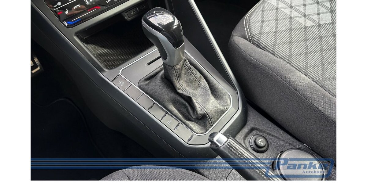 VW Polo R-Line 1.0 TSI DSG*ACC*LED*SHZ*PDC*Cockpit* 21.081 km 19.990 &euro; Berlin 13187