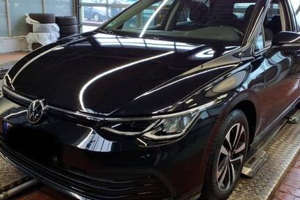 VW Golf 76.653 km 22.430 &euro; Osnabrück 49078