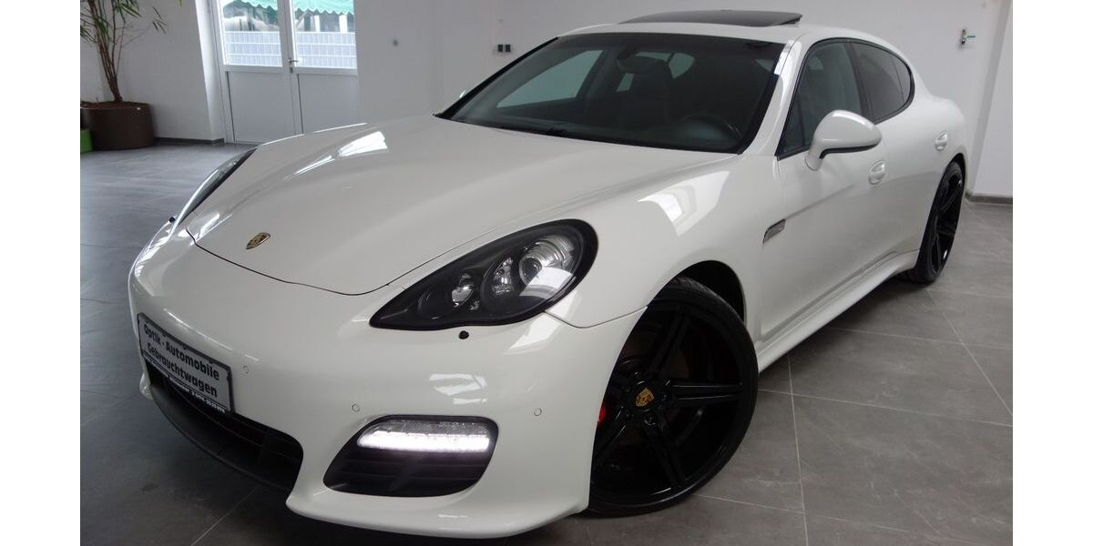 Porsche Panamera 181.000 km 22.999 &euro; Mühlacker 75417