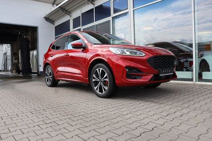 Ford Kuga 73.000 km 20.980 &euro; Cham 93413
