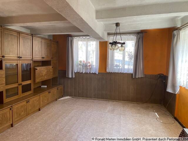 Einfamilienhaus Südharz- Questenberg Questenberg - 7 Zimmer, 168 m&sup2;, 29.000&euro; | Angebot:26687647