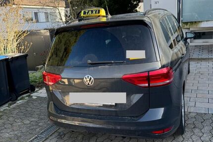 VW Touran 280.000 km 8.600 &euro; Ebersbach 73036