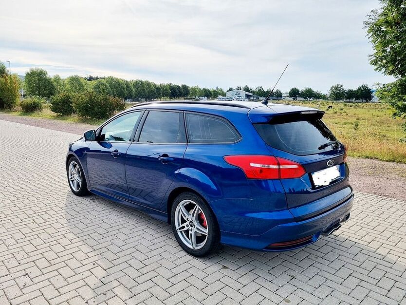 Ford Focus 211.713 km 7.980 € Ohrdruf 99885