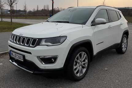 Jeep Compass 29.300 km 19.700 &euro; Hamburg 22143