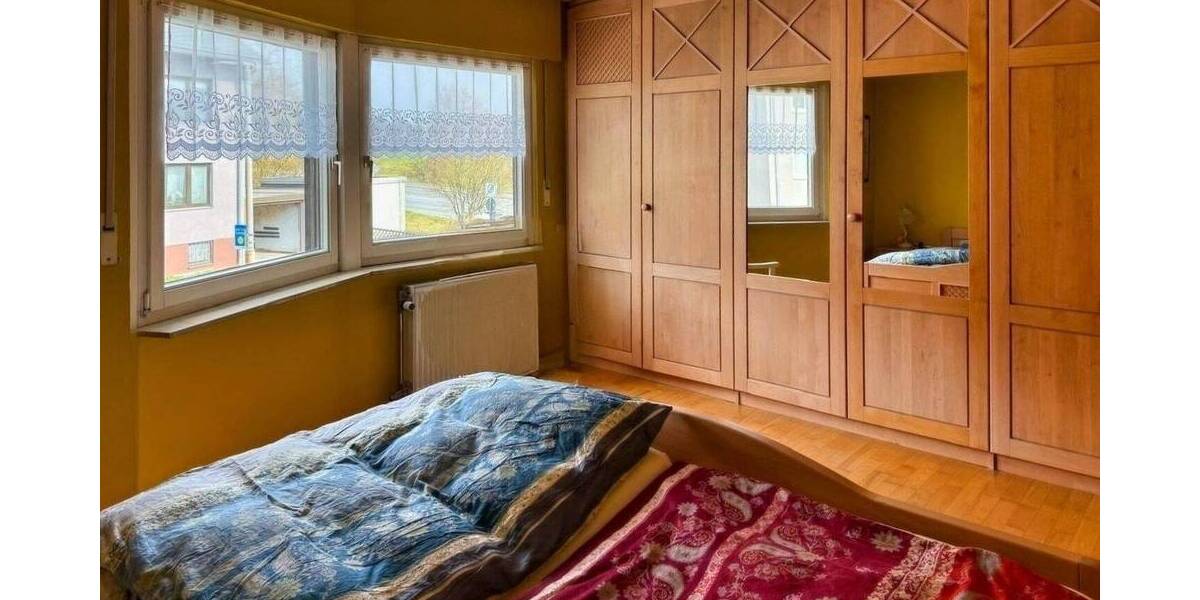 Einfamilienhaus Münchberg - 5 Zimmer, 117 m&sup2;, 225.000&euro; | Angebot:25995755