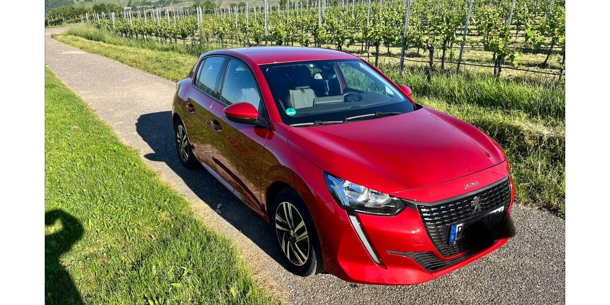 Peugeot 208 57.000 km 10.990 &euro; Illingen 75428