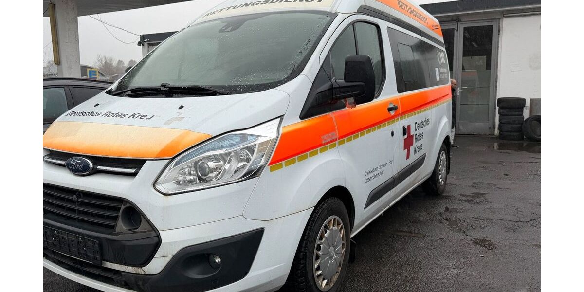 Ford Tourneo Custom 227.500 km 11.900 &euro; Sontra 36205