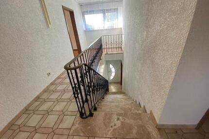 Wohnung Saarwellingen - 4 Zimmer, 120 m&sup2;, 850&euro; | Angebot:25370248