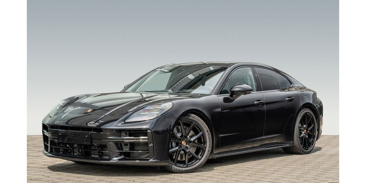 Porsche Panamera 12.900 km 144.650 &euro; Reutlingen 72770