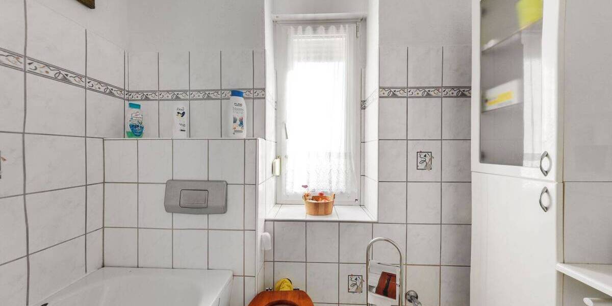 Einfamilienhaus Feldberger Seenlandschaft Hasselförde - 3 Zimmer, 120 m&sup2;, 185.000&euro; | Angebot:26094007