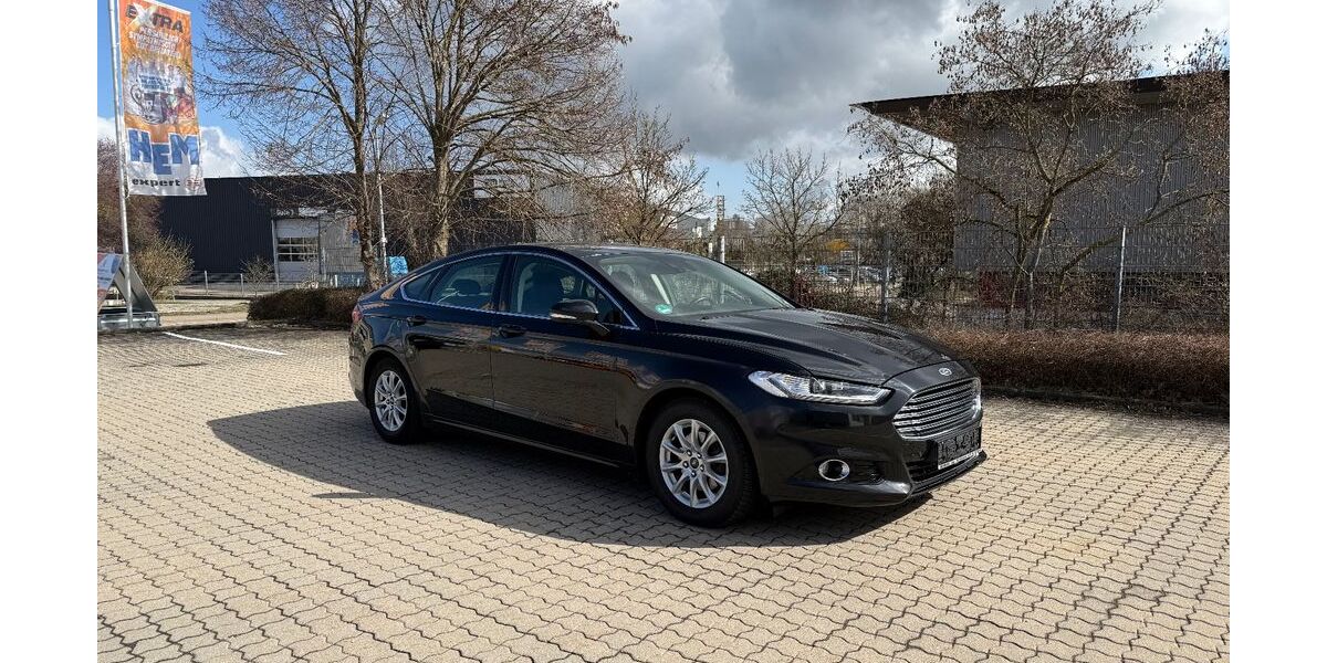 Ford Mondeo 194.211 km 8.800 &euro; Satteldorf 74589
