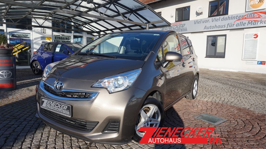 Toyota Verso-S 107.250 km 7.990 &euro; Lagerlechfeld 86836