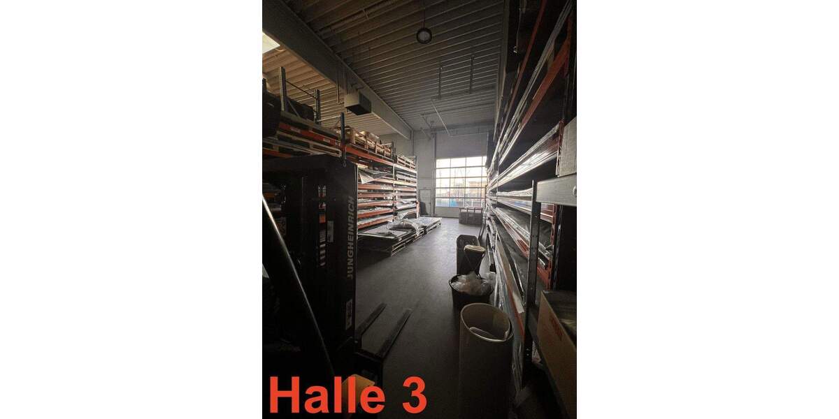 2 Gewerbehallen mit Büro- und Sozialflächen in verkehrsgünstiger Lage zimmer