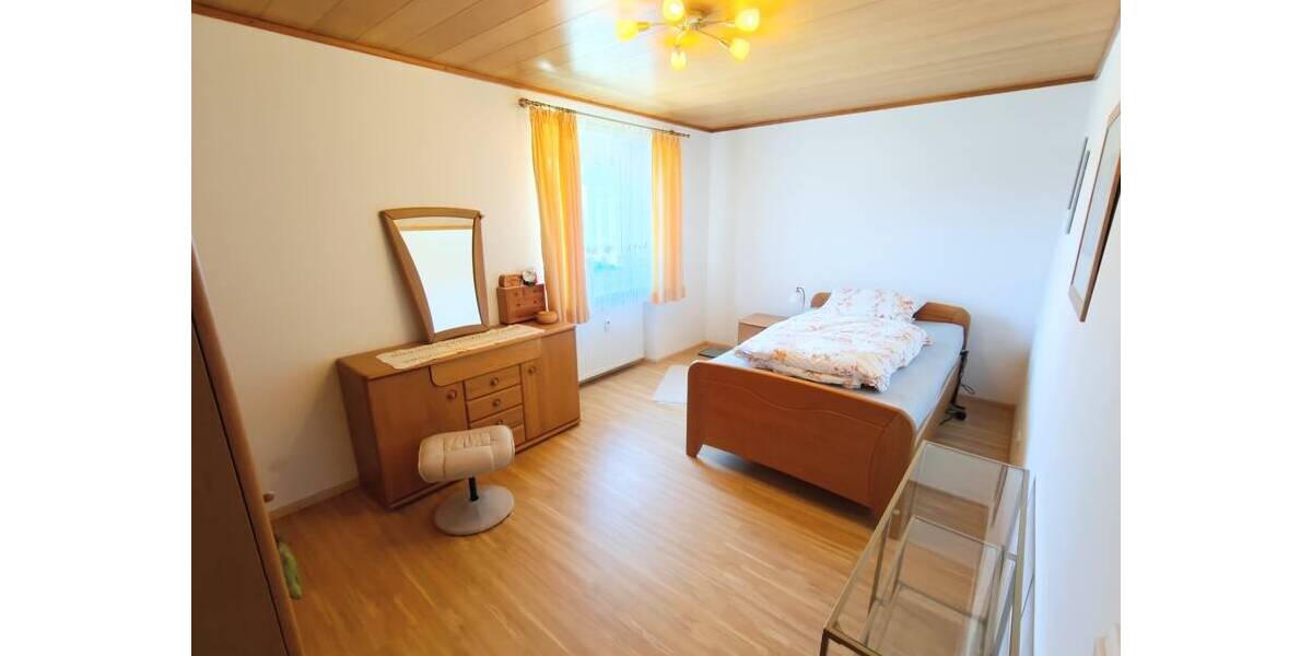 Etagenwohnung Bad Birnbach Asenham - 3 Zimmer, 66 m&sup2;, 190.000&euro; | Angebot:26190012