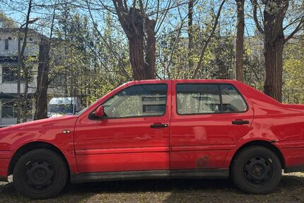 VW Vento 115.000 km 2.450 &euro; Starnberg 82319