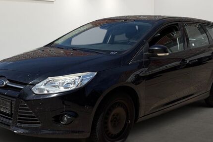 Ford Focus 178.105 km 2.999 &euro; Berlin 12681