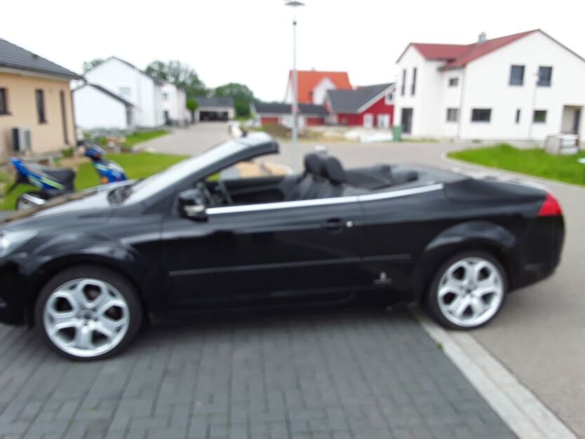 Ford Focus 90.000 km 4.900 € Nennslingen 91790