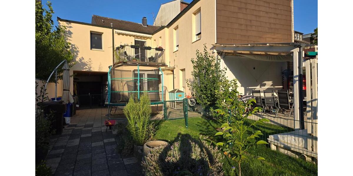 Mehrfamilienhaus, Wohnhaus Viersen - 12 Zimmer, 310 m&sup2;, 510.000&euro; | Angebot:23599124