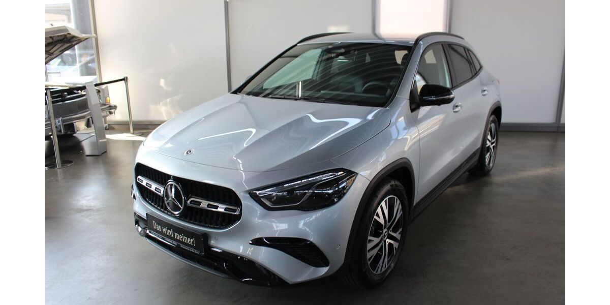 Mercedes-Benz GLA 200 9.983 km 44.290 &euro; Heidenheim 89520