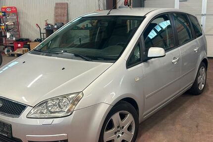 Ford Focus 194.000 km 990 &euro; Giengen An Der Brenz 89537