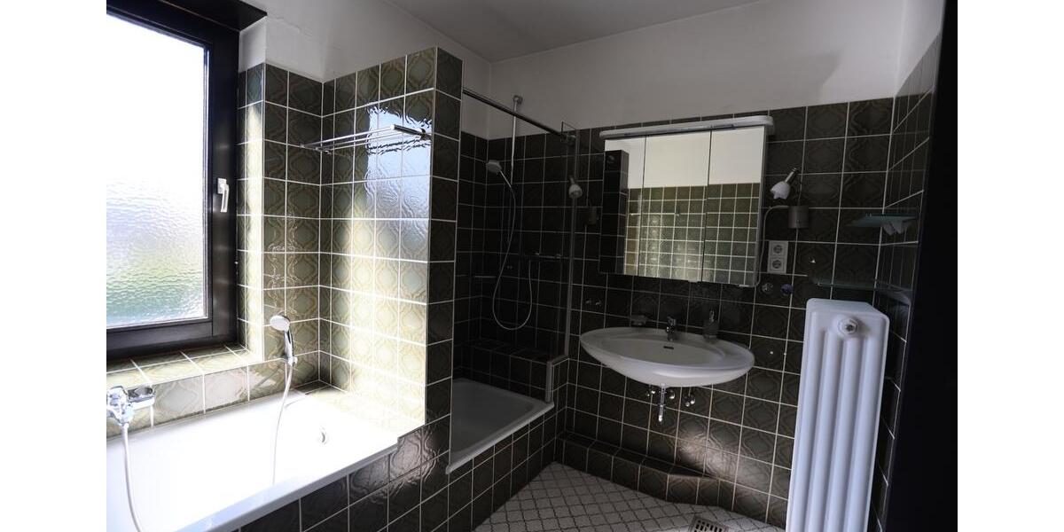 Reihenhaus Münster Gievenbeck - 4 Zimmer, 120 m&sup2;, 340.000&euro; | Angebot:27090618