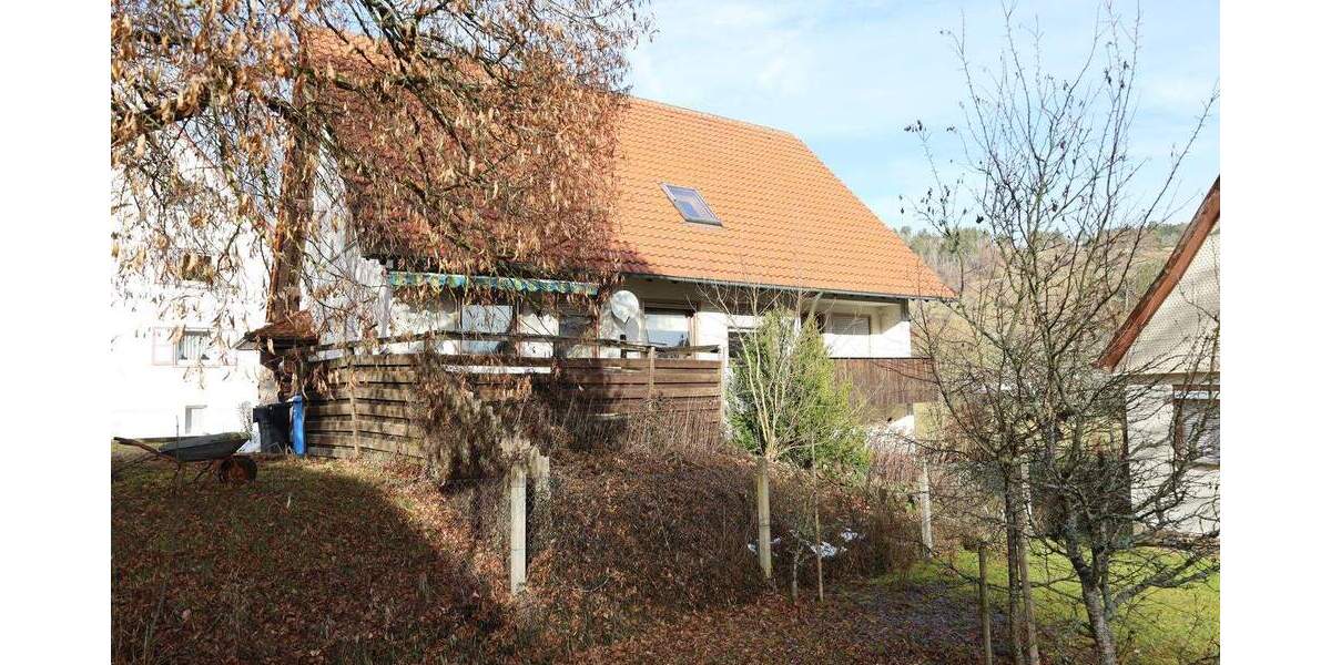 Mehrfamilienhaus, Wohnhaus Meßstetten Oberdigisheim - 7 Zimmer, 202 m&sup2;, 245.000&euro; | Angebot:25775849