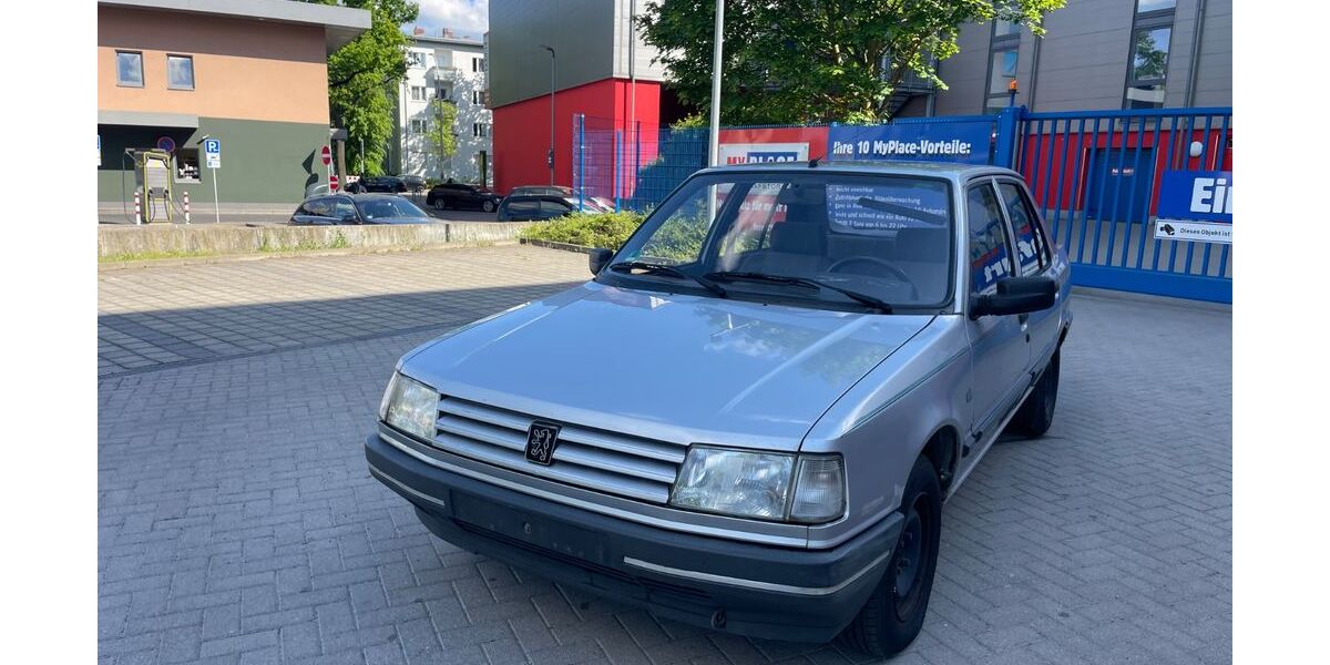 Peugeot 309 137.905 km 1.999 &euro; Berlin 12107