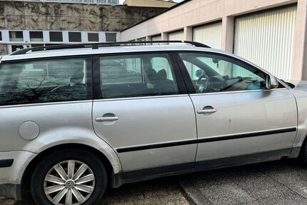 VW Passat 292.709 km 2.000 &euro; Monheim am Rhein 40789