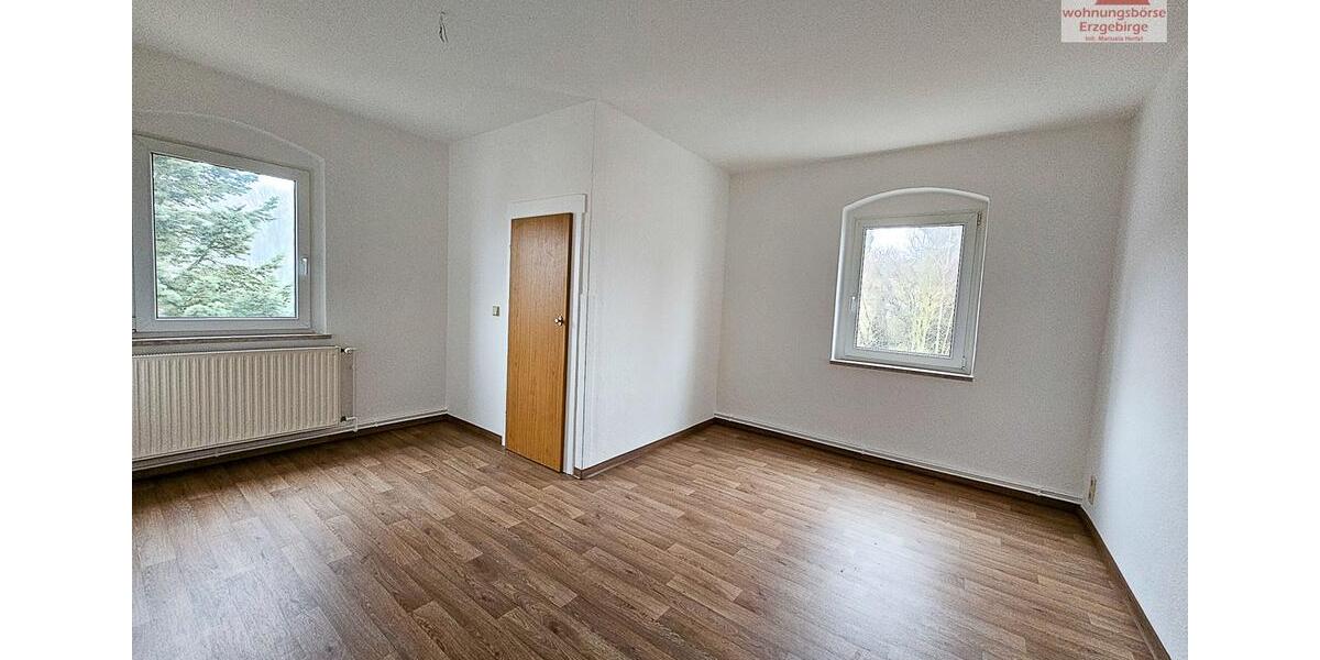 Dachgeschoßwohnung Lößnitz - 3 Zimmer, 63 m&sup2;, 375&euro; | Angebot:20525183