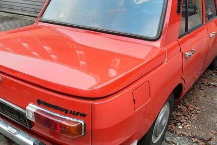 Wartburg 353 96.000 km 3.500 &euro; München 81673