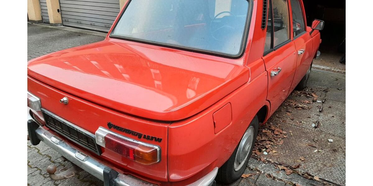 Wartburg 353 96.000 km 3.500 &euro; München 81673