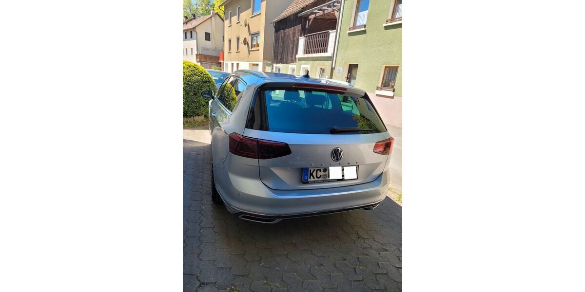 VW Passat Variant 89.800 km 22.900 &euro; Steinwiesen 96349