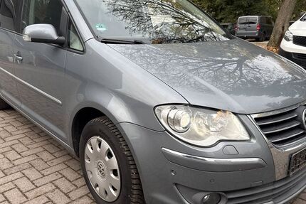 VW Touran 182.000 km 5.450 € Mayen 56727