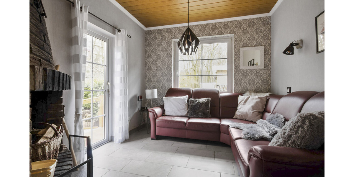 Delmenhorst-Annenheide Gepflegter Walmdachbungalow mit schönem Garten in zweiter Reihe - Bungalow Delmenhorst / Annenheide Annenheide | Angebot:26355215