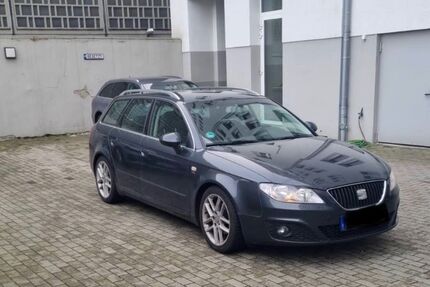 Seat Exeo 222.000 km 3.700 &euro; Essen 45128