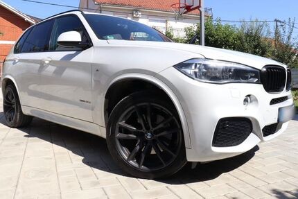 BMW X5 193.000 km 26.500 &euro; Frankfurt am Main 60314