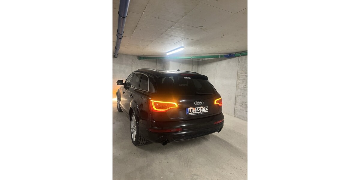 Audi Q7 230.000 km 12.000 € Ludwigshafen Am Rhein 67059