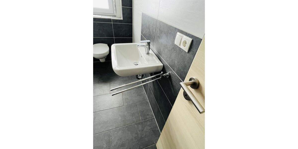 Etagenwohnung Andernach - 3 Zimmer, 98 m&sup2;, 1.180&euro; | Angebot:25094869