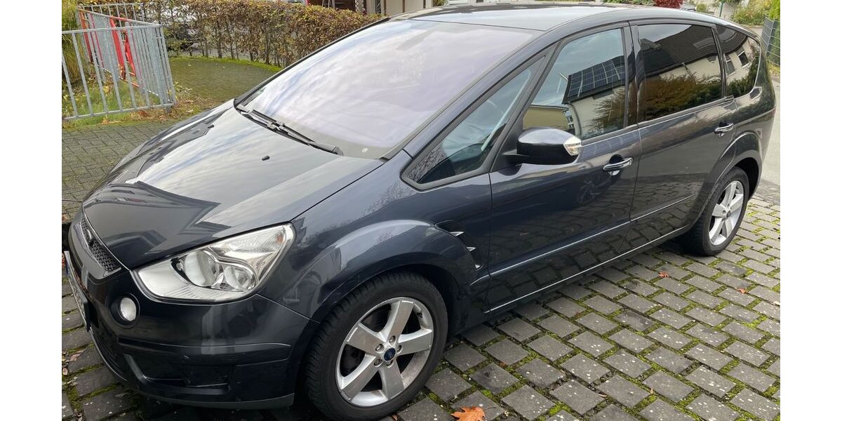 Ford S-Max 101.000 km 6.290 &euro; Solingen 42697