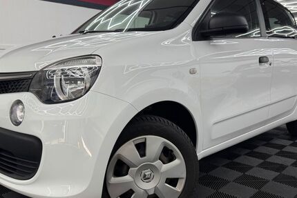 Renault Twingo 92.500 km 6.790 &euro; Dillenburg 35683