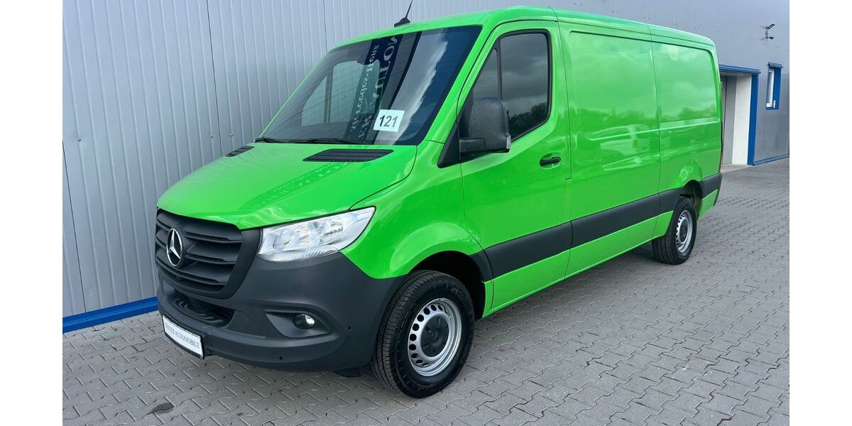 Mercedes-Benz Sprinter 178.603 km 19.999 &euro; Berlin 13055