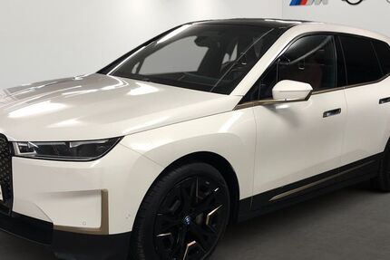 BMW iX 56.417 km 49.990 &euro; München 80687