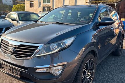 Kia Sportage 300.000 km 7.000 € Leidersbach/Volkersbrunn 63849