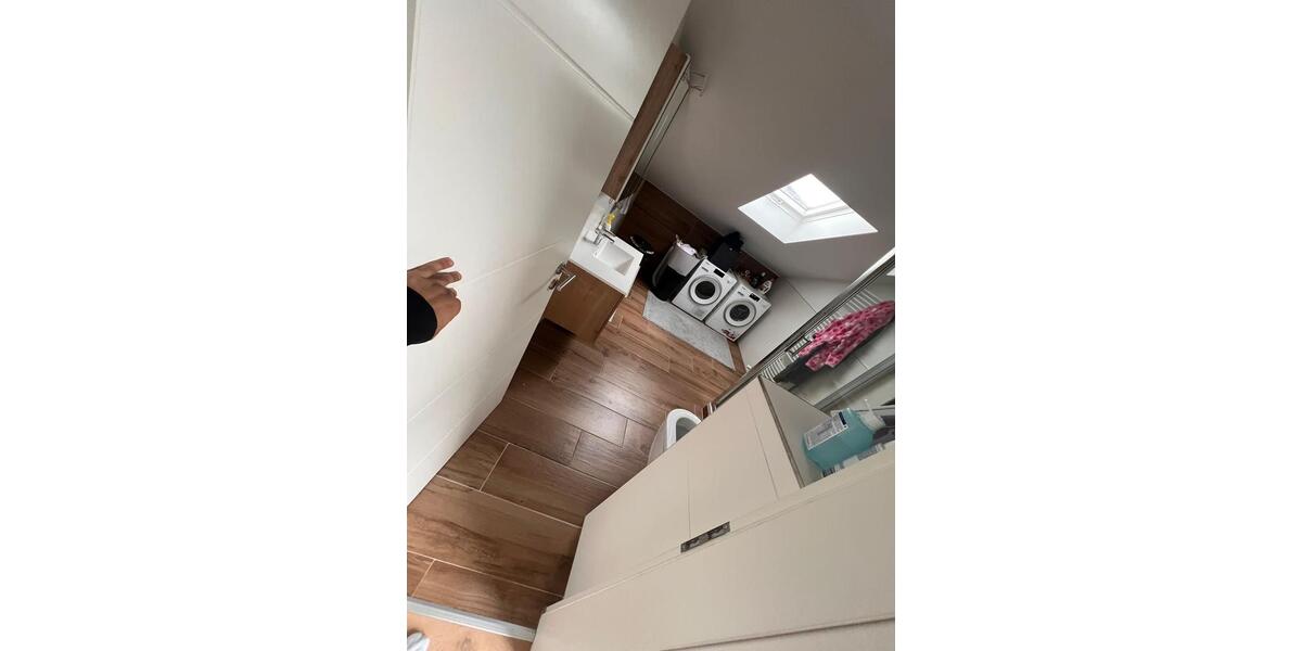 Dachgeschoßwohnung Illingen - 5 Zimmer, 110 m&sup2;, 850&euro; | Angebot:26302678