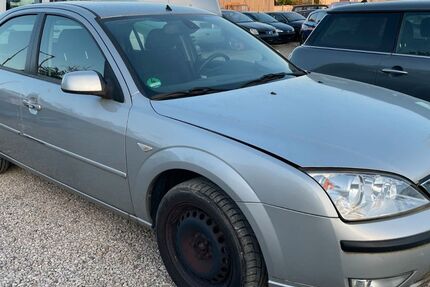 Ford Mondeo 175.000 km 800 € Nürnberg 90427