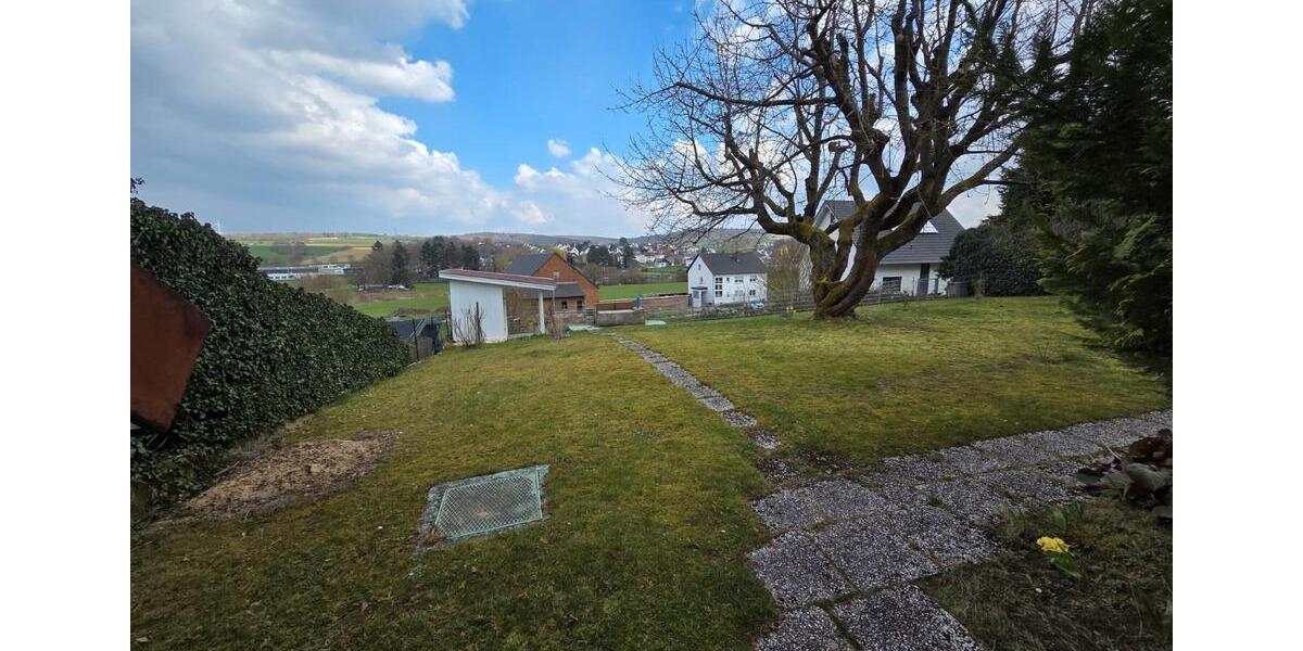 Dachgeschoßwohnung Bad Camberg - 2 Zimmer, 80 m&sup2;, 190.000&euro; | Angebot:27023144