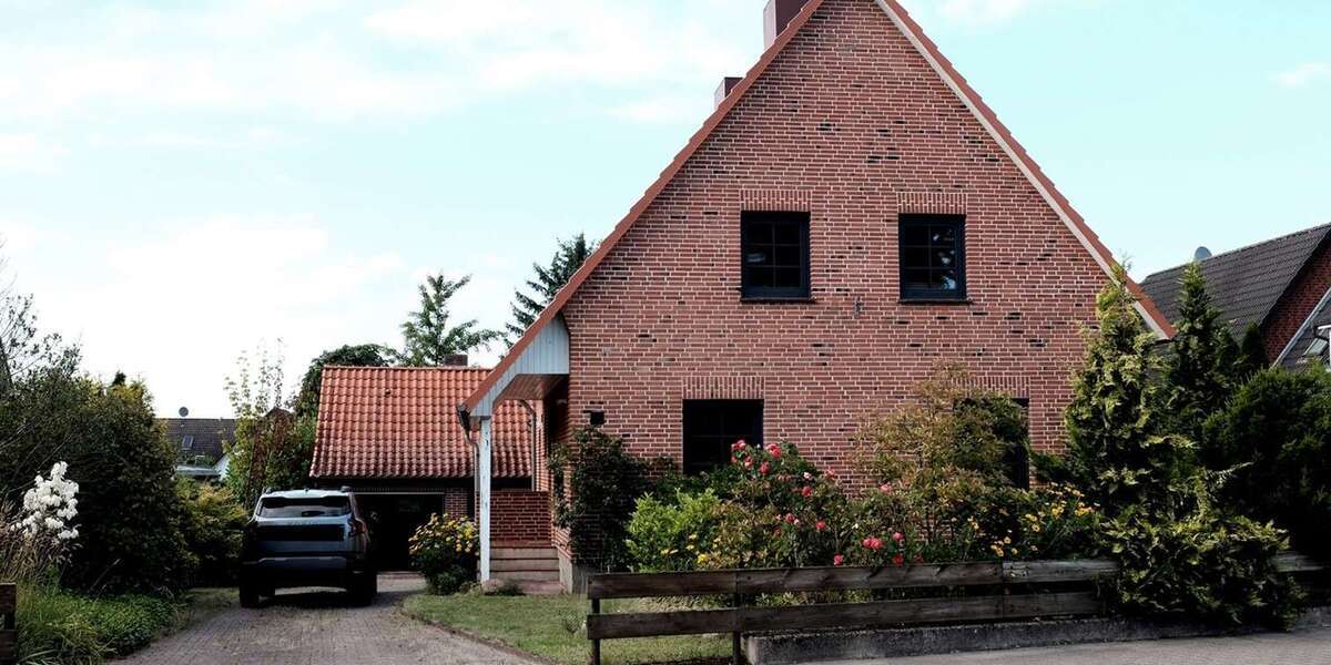 Einfamilienhaus Scharnebeck - 7.5 Zimmer, 192 m&sup2;, 630.000&euro; | Angebot:27019436
