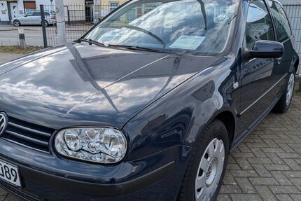 VW Golf 178.000 km 2.500 &euro; Delmenhorst (bei Bremen) 27751